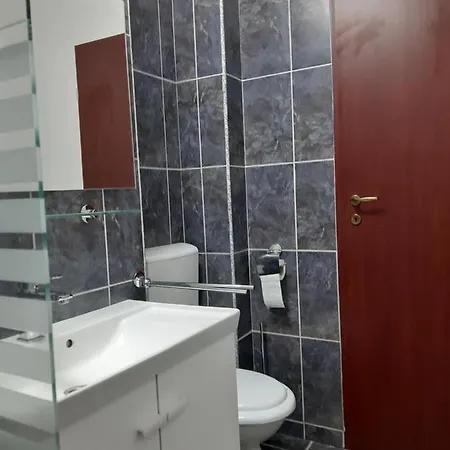 Deco * Μπρασόβ